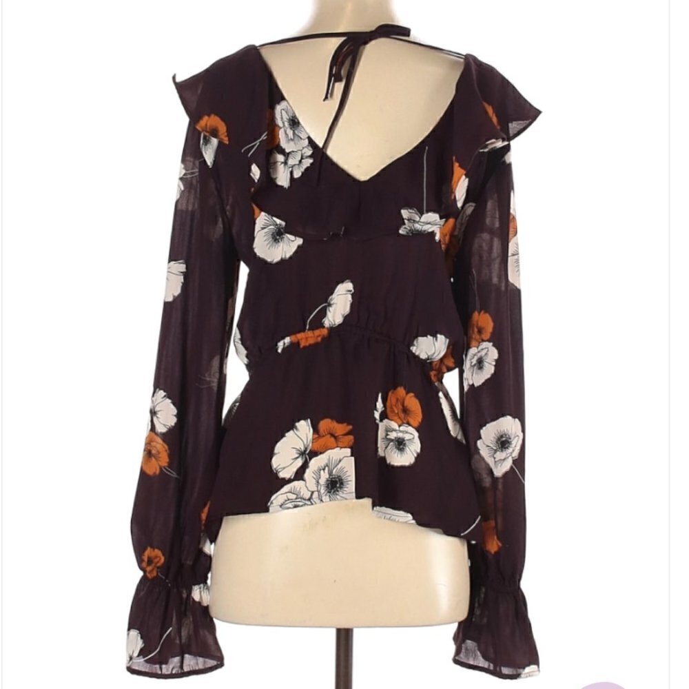 Cupcakes and Cashmere Deep Purple Floral Ruffle Long Sleeve Blouse Size Small - Picture 7 of 7